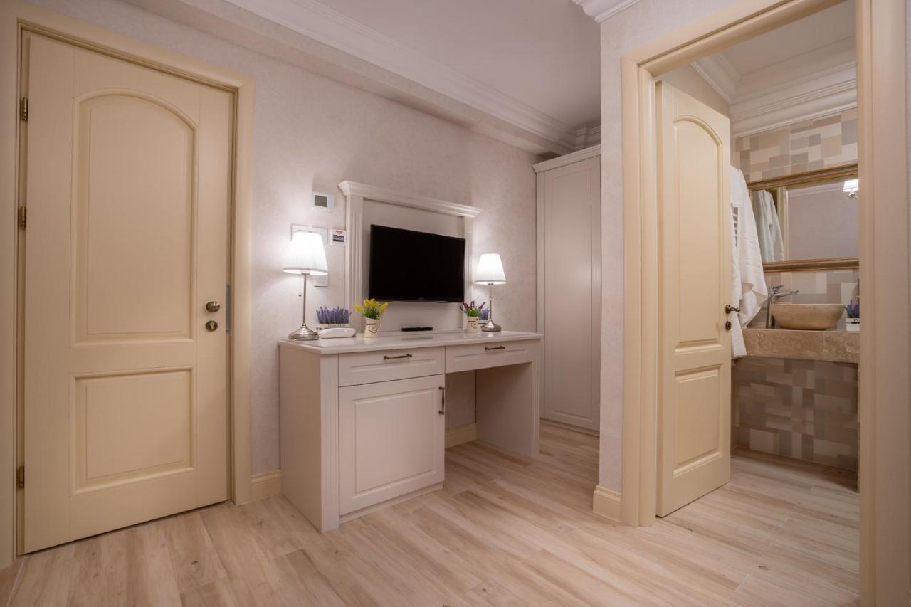 Hotel Casa Fiori Bukarest Kültér fotó