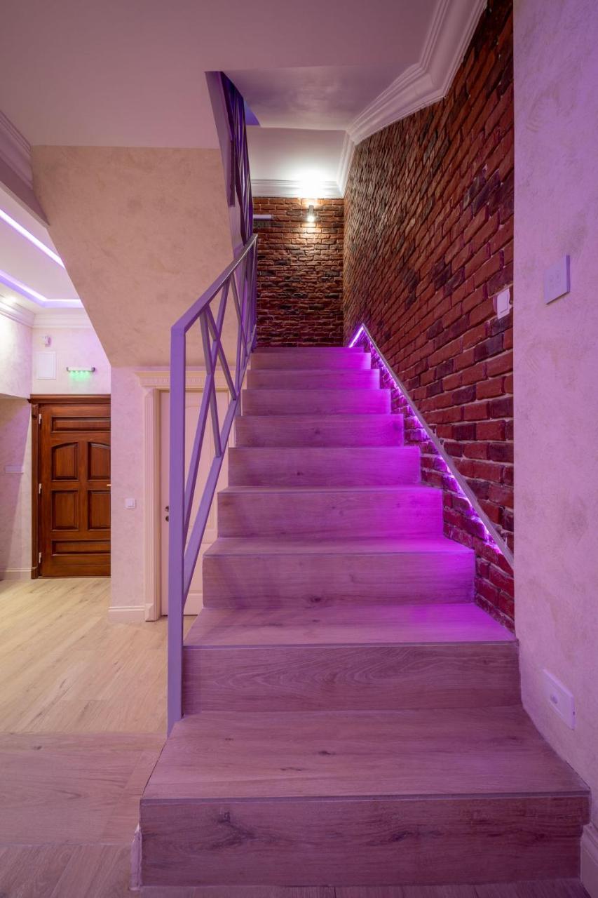 Hotel Casa Fiori Bukarest Kültér fotó